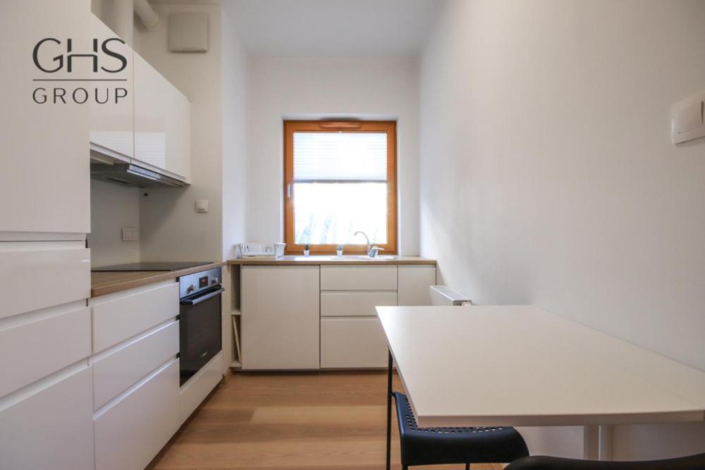 Apartament W Scislym Centrum Miasta, Rakowicka Krakau Exterior foto